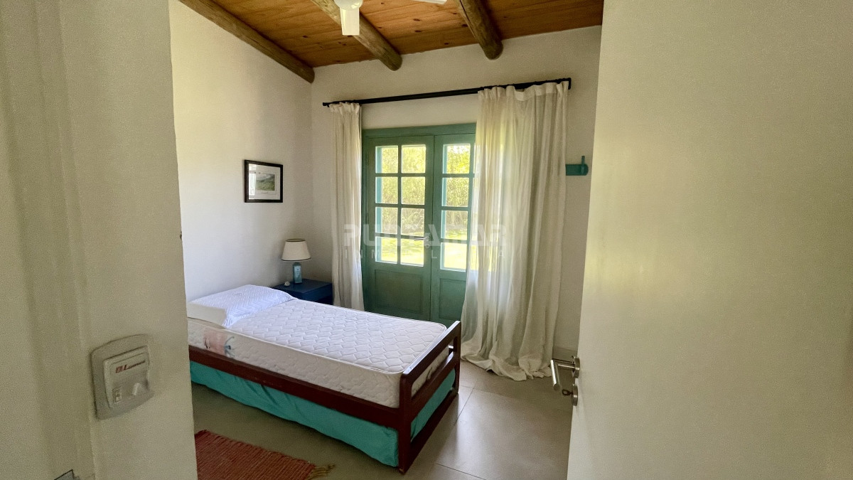 Casa ID.211647 - CASA DE CAMPO 3 DORMITORIOS EN BARRIO CERRADO PUEBLO SAN VICENTE 