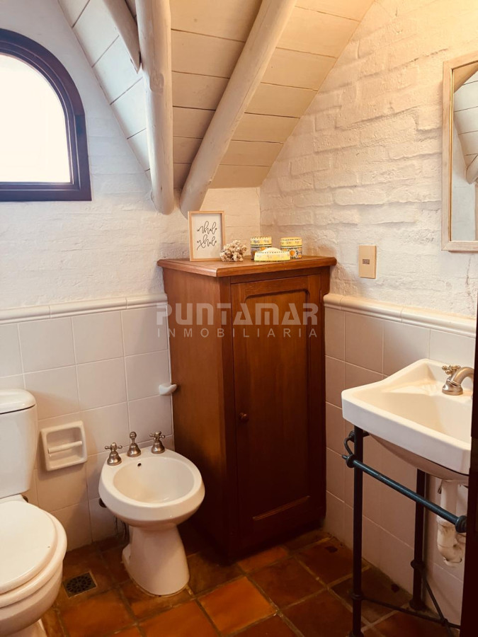 Casa ID.213759 - Casa en alquiler en La Barra