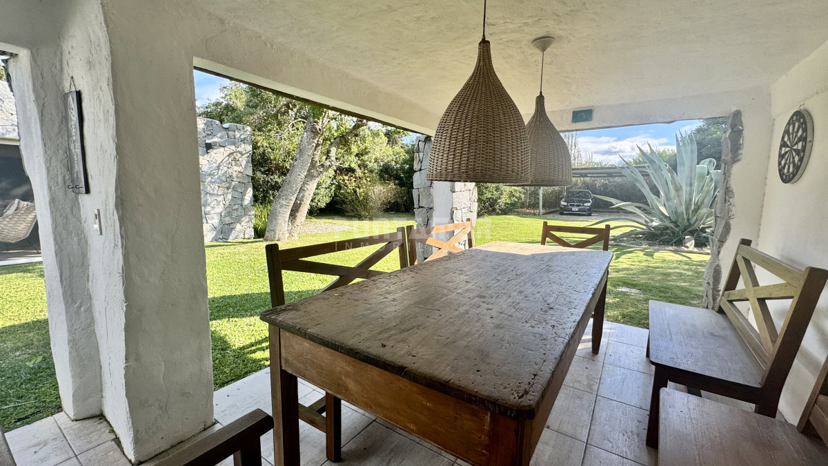 Casa ID.213056 - Casa en alquiler Pueblo San Vicente 