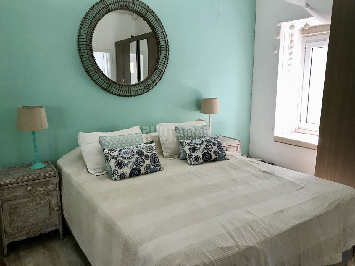 Casa ID.213520 - ALQUILER CASA PLAYERA DE 2 DORMITORIOS A POCOS CUADRAS DEL CENTRO DE LA BARRA