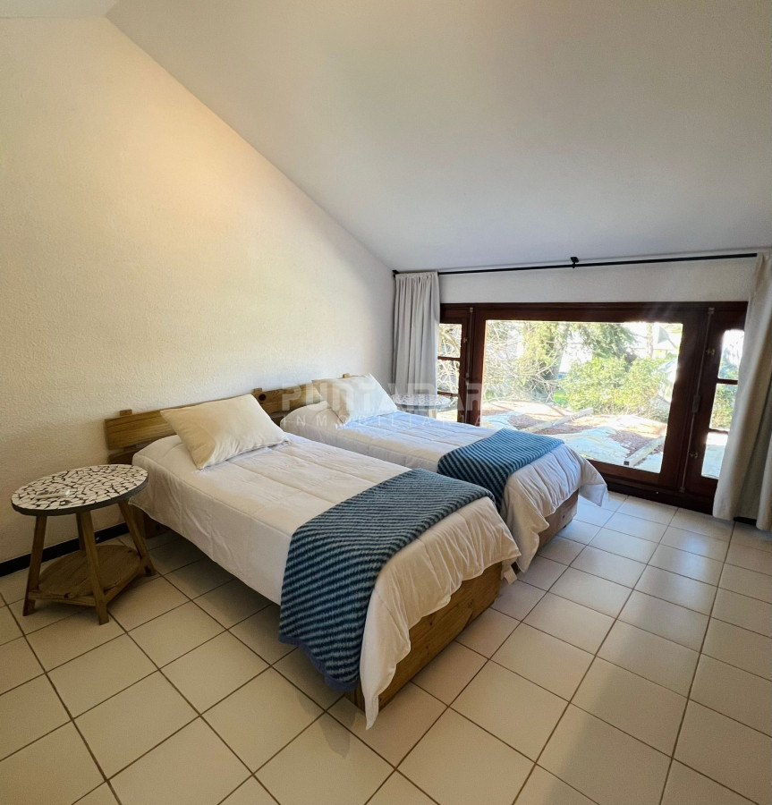 Casa ID.212432 - ALQUILER  CASA DE 3 DORMITORIOS EN SUITE EN SAN RAFAEL CON PISCINA