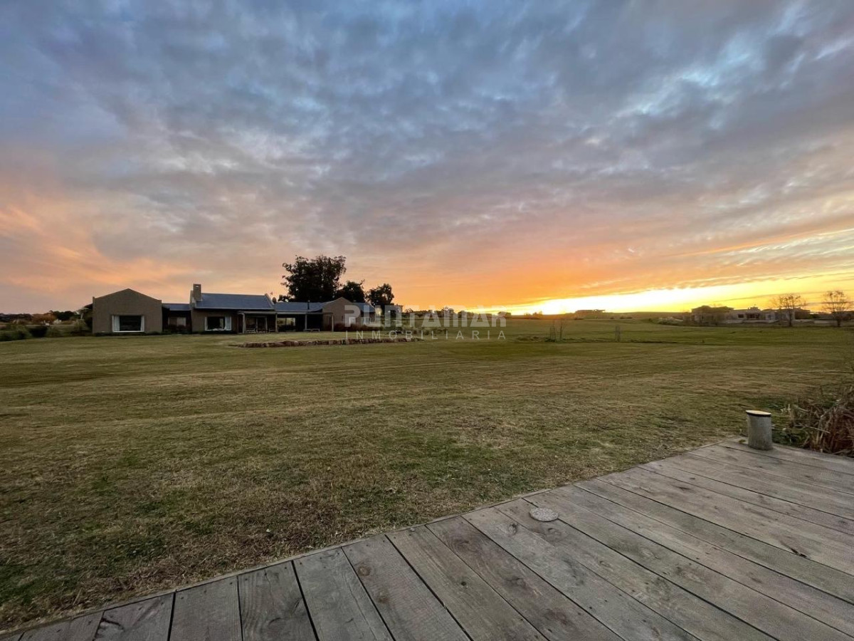 Casa ID.213449 - Casa en alquiler en Pueblo Mio