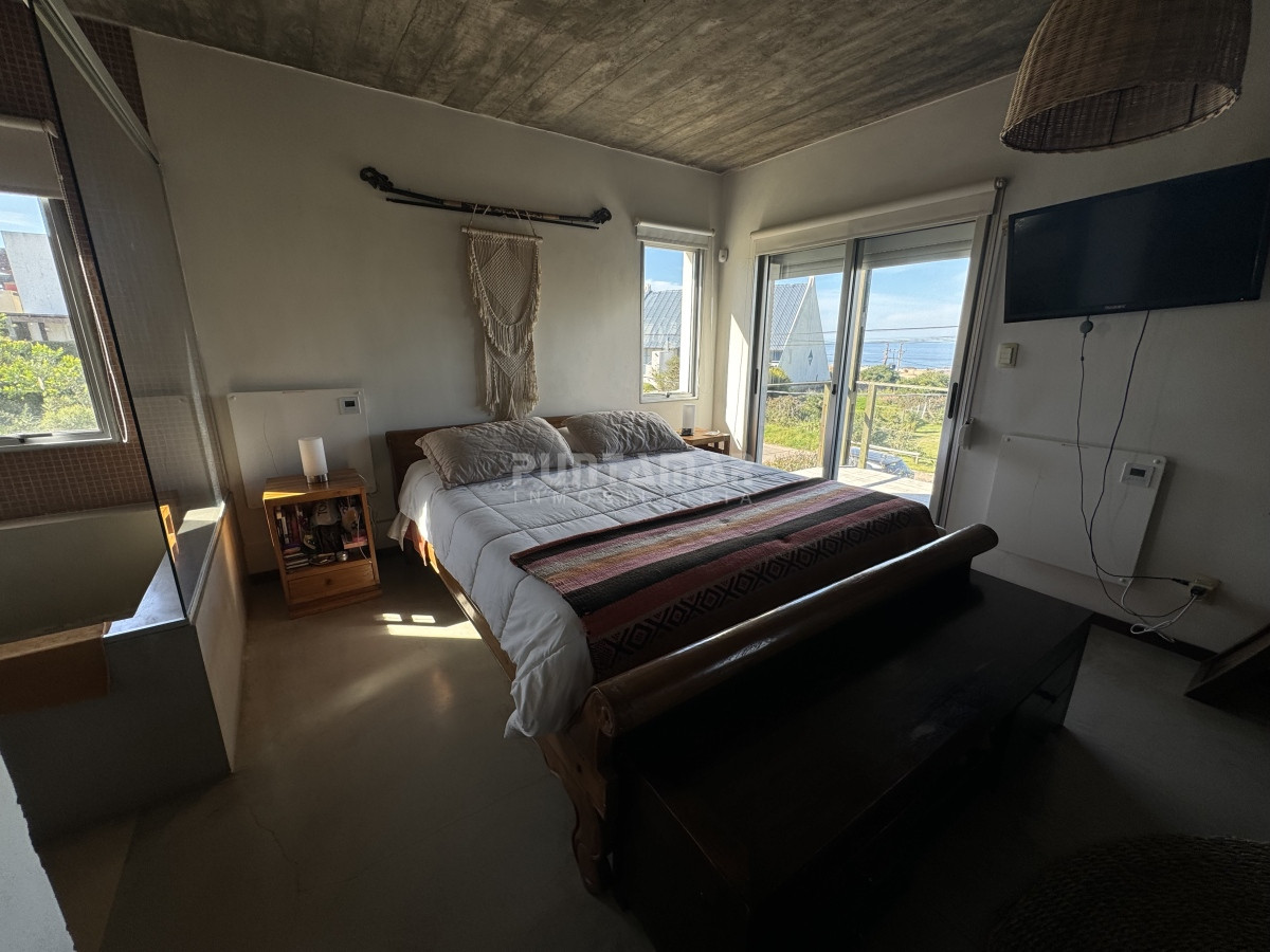 Casa ID.210864 - ESPECTACULAR CASA EN MONTOYA DE 3DORMITORIOS Y PISCINA 