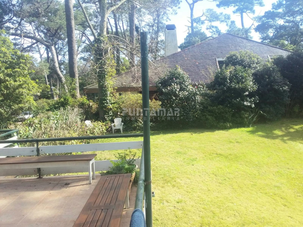 Casa ID.210337 - CASA DE 2 PLANTAS CON 4 DORMITORIOS EN LA MANSA