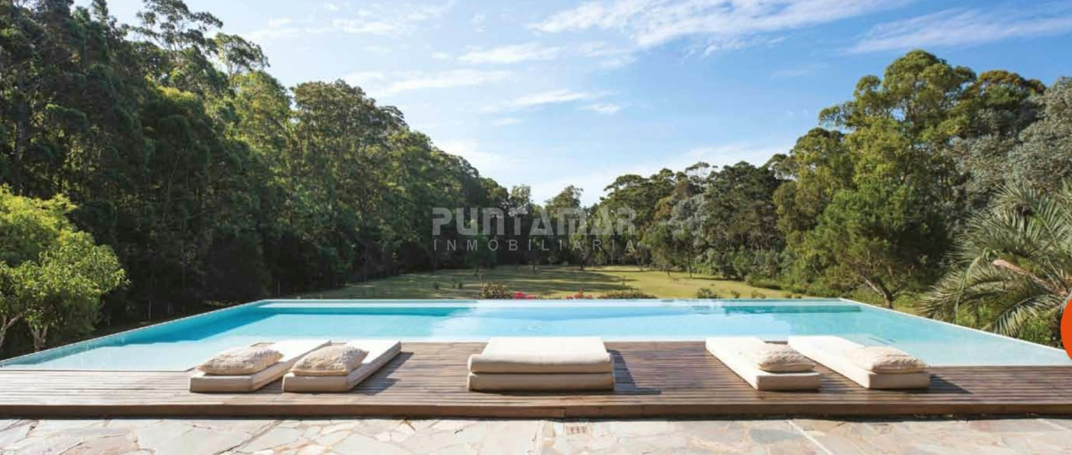 Casa ID.212858 - IMPORTANTE CASA EN CHACRA UBICADA EN RINCON DEL INDIO
