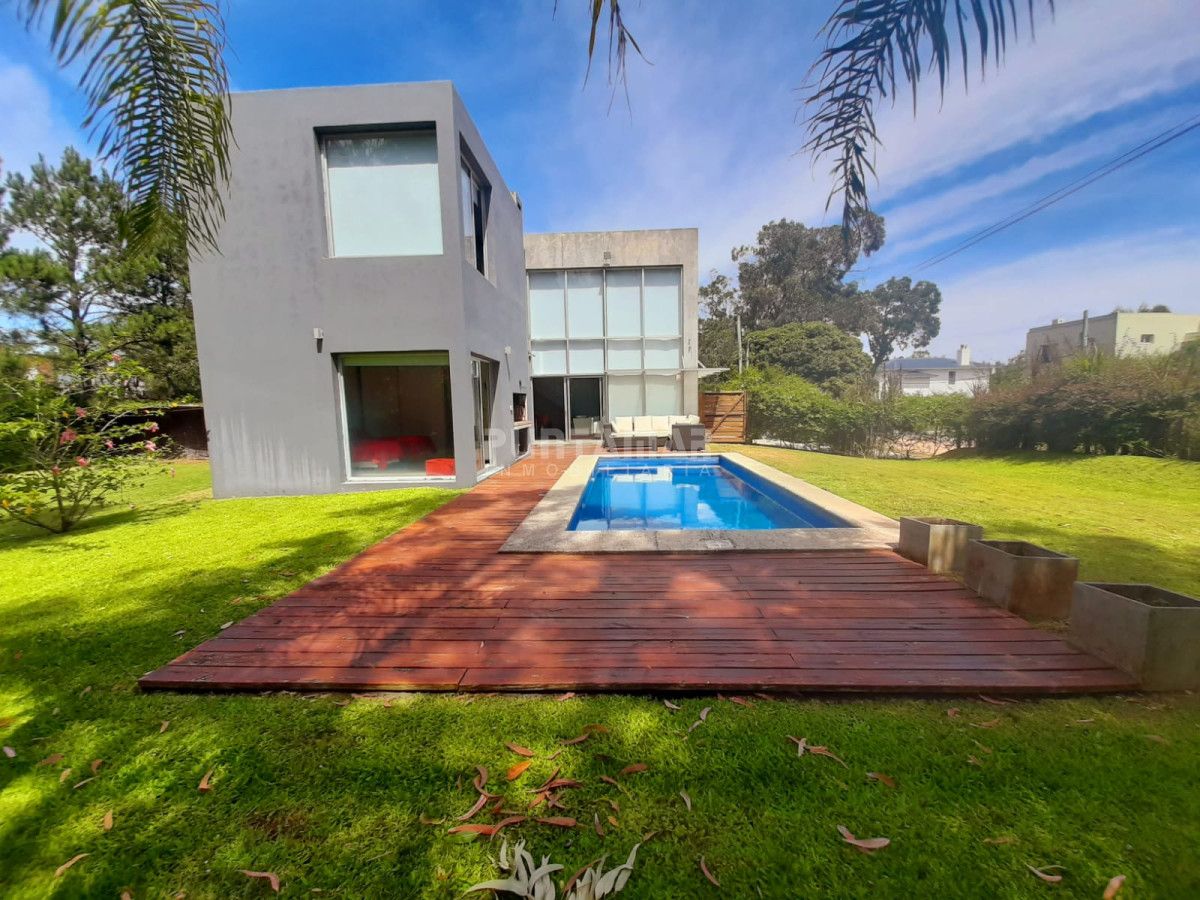 Casa ID.213066 - ESPECTACULAR CASA CON PISCINA A 300 MTS DE LA POSTA DEL CANGREJO