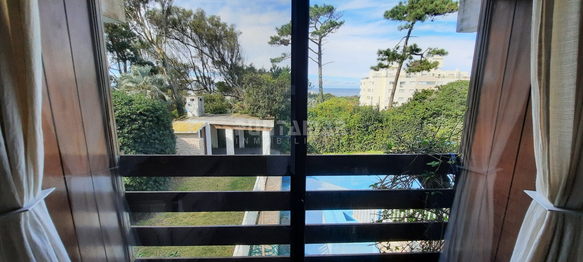 Casa ID.212456 - IMPORTANTE CASA DE 2 PLANTAS EN BARRIO SAN RAFAEL