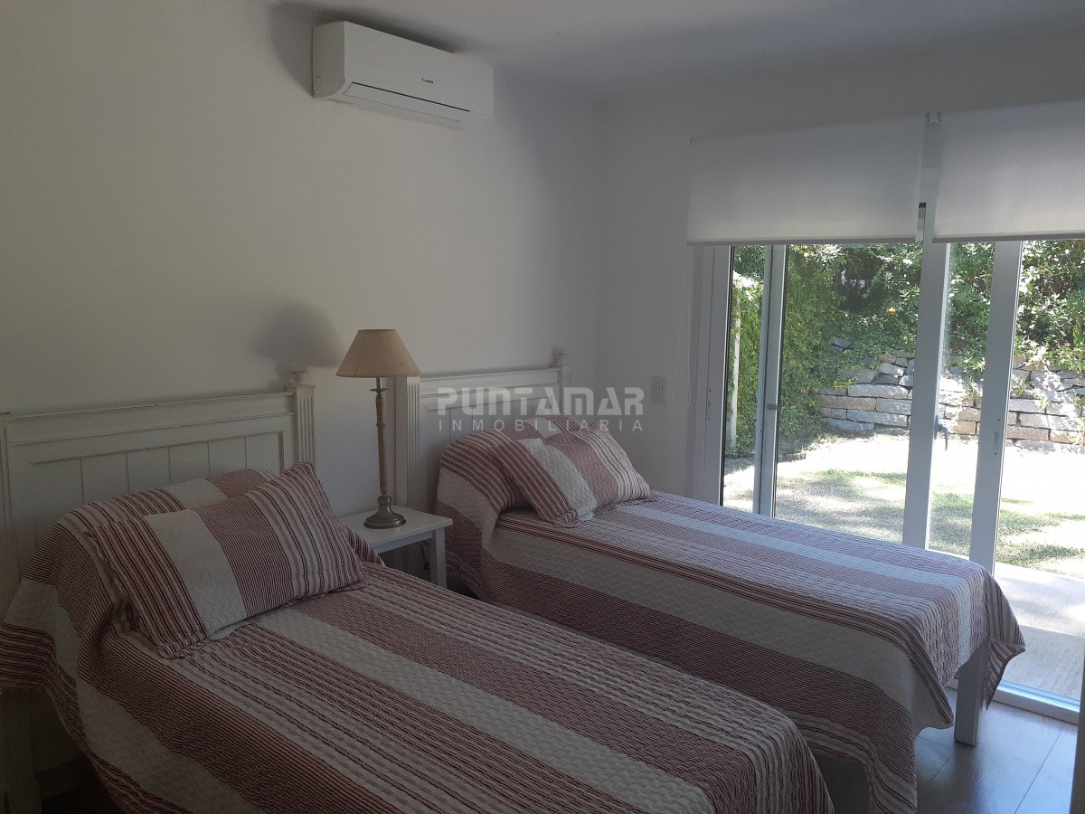 Casa ID.212225 - DIVINA CASA EN UN ENTORNO DE NATURALEZA , CERCA DE LA PLAYA , MONTOYA LA BARRA