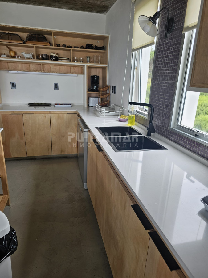 Casa ID.210864 - ESPECTACULAR CASA EN MONTOYA DE 3DORMITORIOS Y PISCINA 