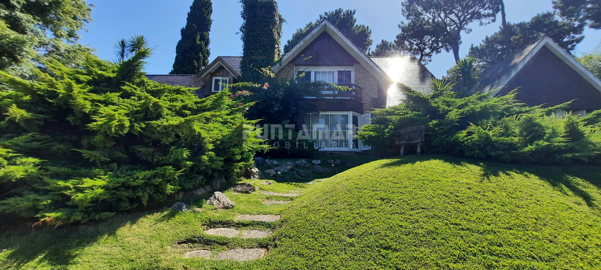 Casa ID.213576 - IMPORTANTE CASA DE 2 PLANTAS EN LA MANSA