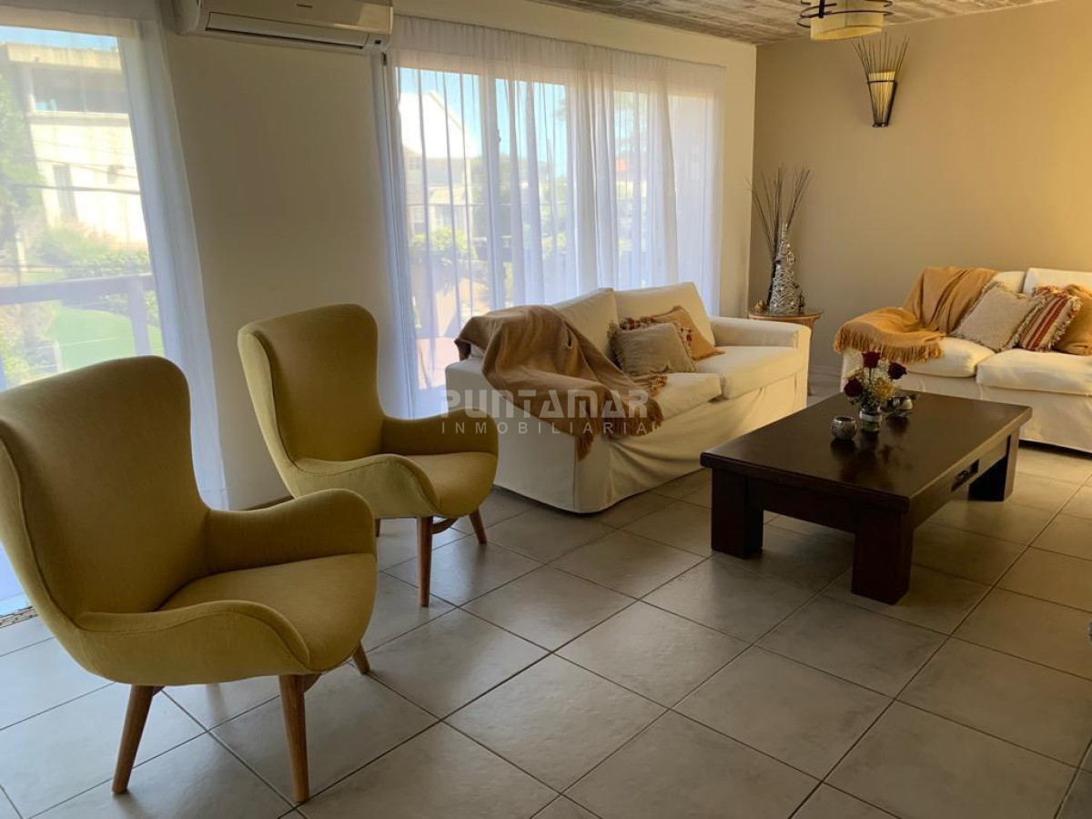 Casa ID.210784 - Increible casa en Montoya con piscina