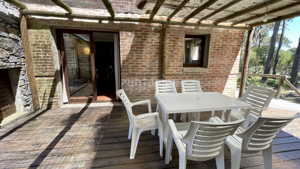 Casa ID.210845 - ALQUILER HERMOSA CASA A METROS DE PLAYA MONTOYA  