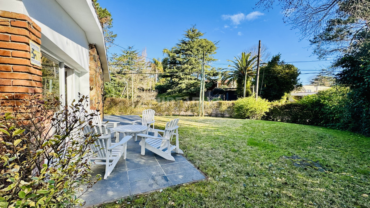 Casa ID.213710 - ALQUILER HERMOSO CHALET DE 4 DORMITORIOS A 900 MTS DEL MAR