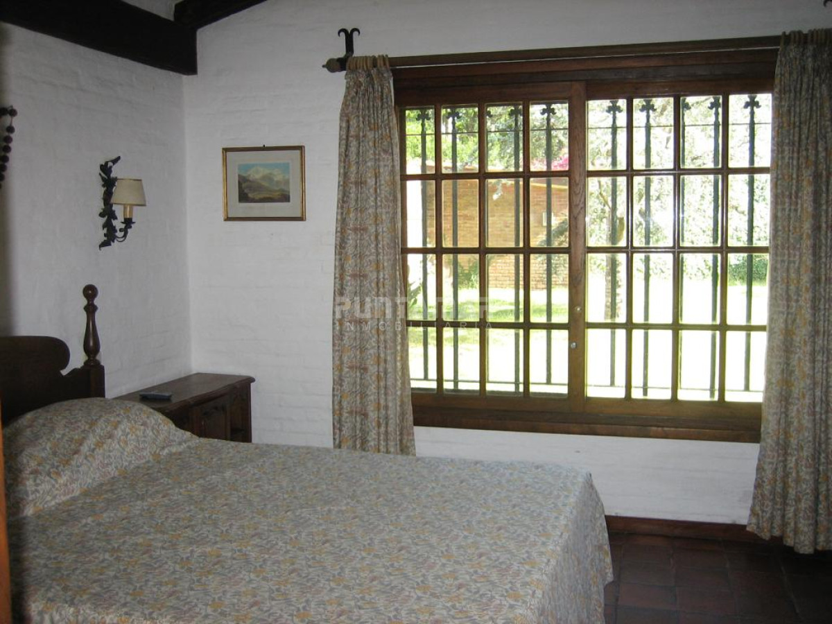 Casa ID.212425 - CHALET DE 4 DORMITORIOS EN PARADA 7 DE LA MANSA