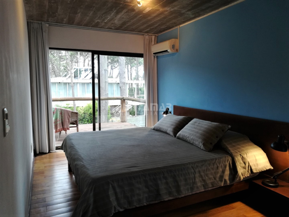 Casa ID.210846 - HERMOSA CASA DE 3 DORMITORIOS CON PISCINA EN MONTOYA 