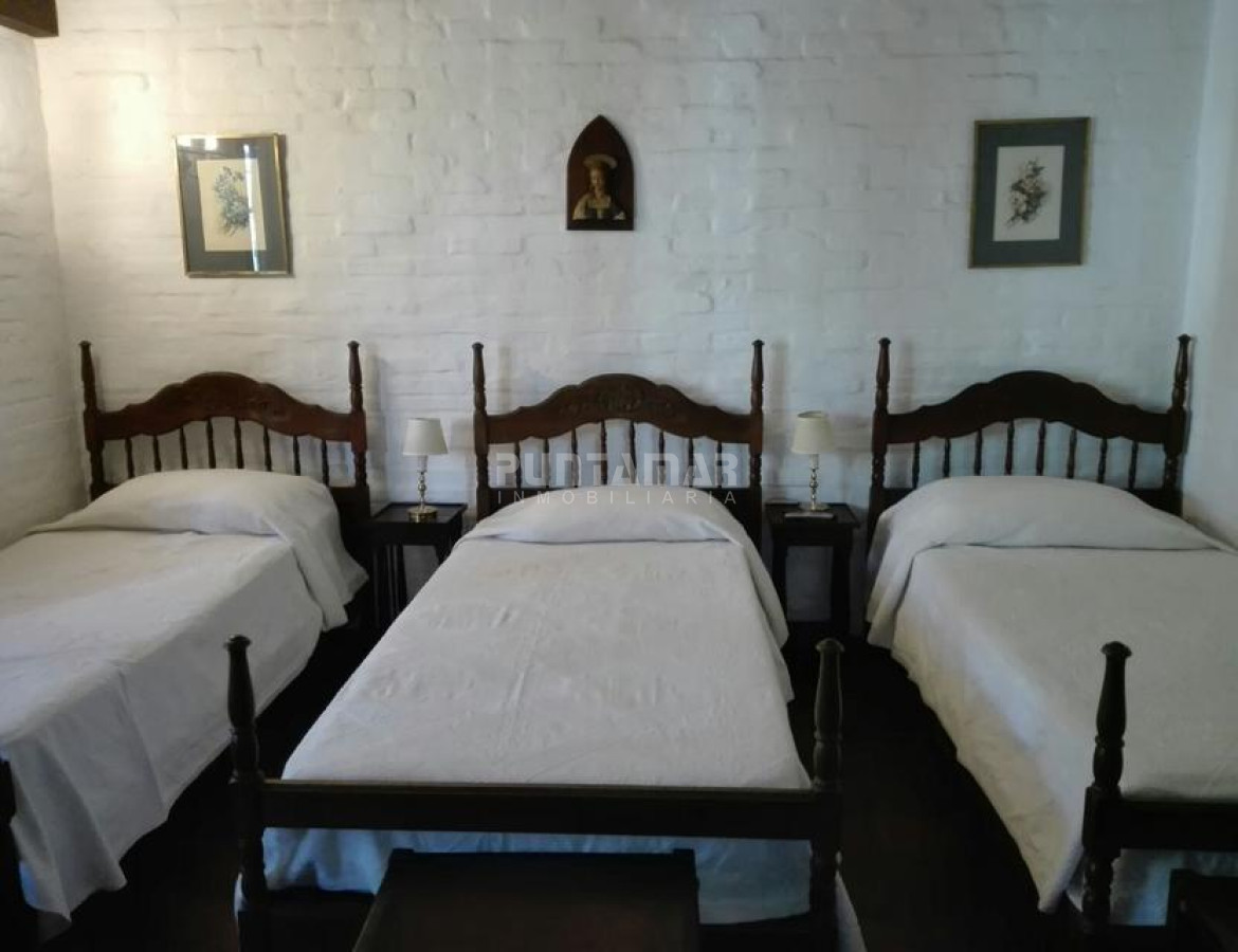 Casa ID.212425 - CHALET DE 4 DORMITORIOS EN PARADA 7 DE LA MANSA