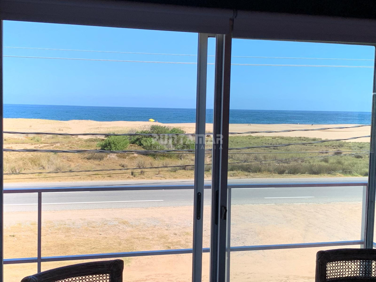 Casa ID.213455 - HERMOSA CASA FRENTE AL MAR DE 3 DORMIS EN BALNEARIO BSAS