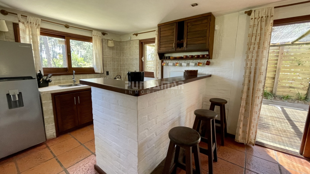 Casa ID.210845 - ALQUILER HERMOSA CASA A METROS DE PLAYA MONTOYA  