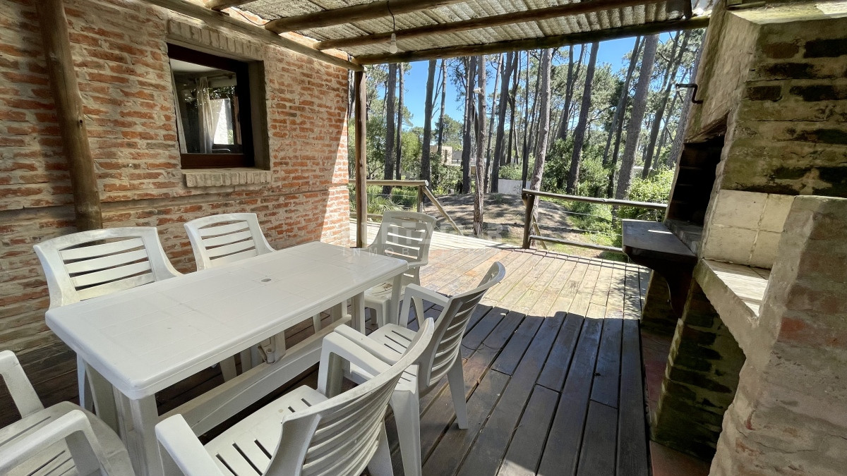 Casa ID.210845 - ALQUILER HERMOSA CASA A METROS DE PLAYA MONTOYA  