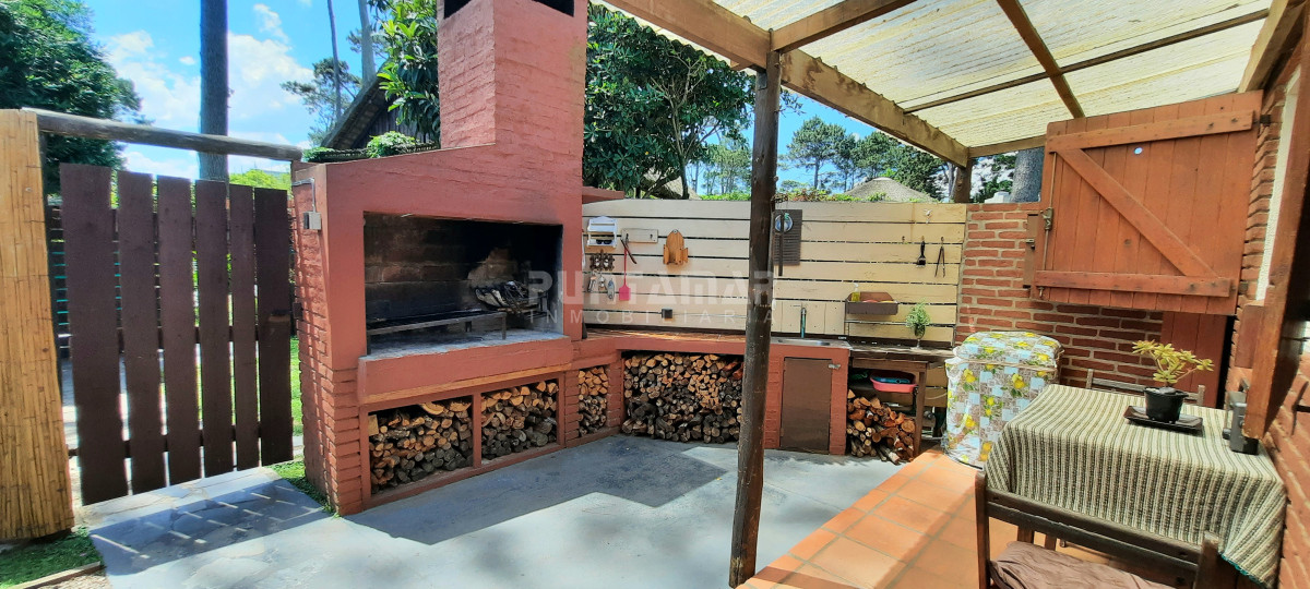 Casa ID.213487 - COMODA CASA DE 2 DORMITORIOS EN PINARES