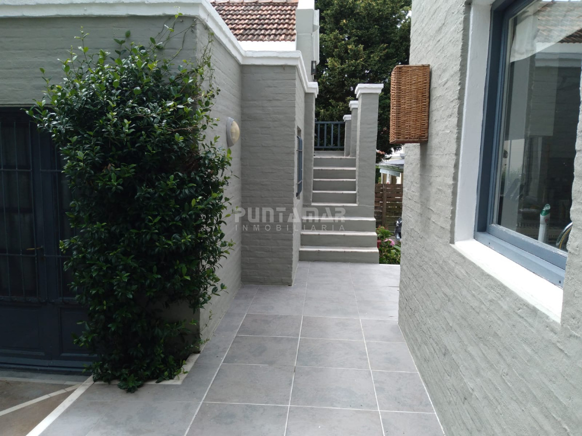 Casa ID.212677 - IMPORTANTE CASA DE 2 PLANTAS EN LA BARRA, MONTOYA