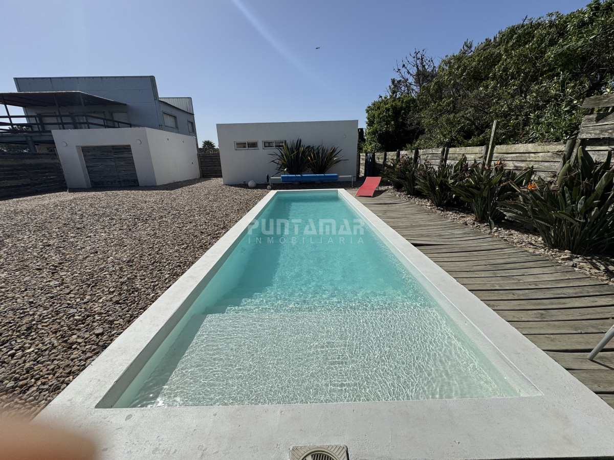 Casa ID.210971 - Casa en alquiler Balneario Bueno Aires frente al mar y piscina climatizada