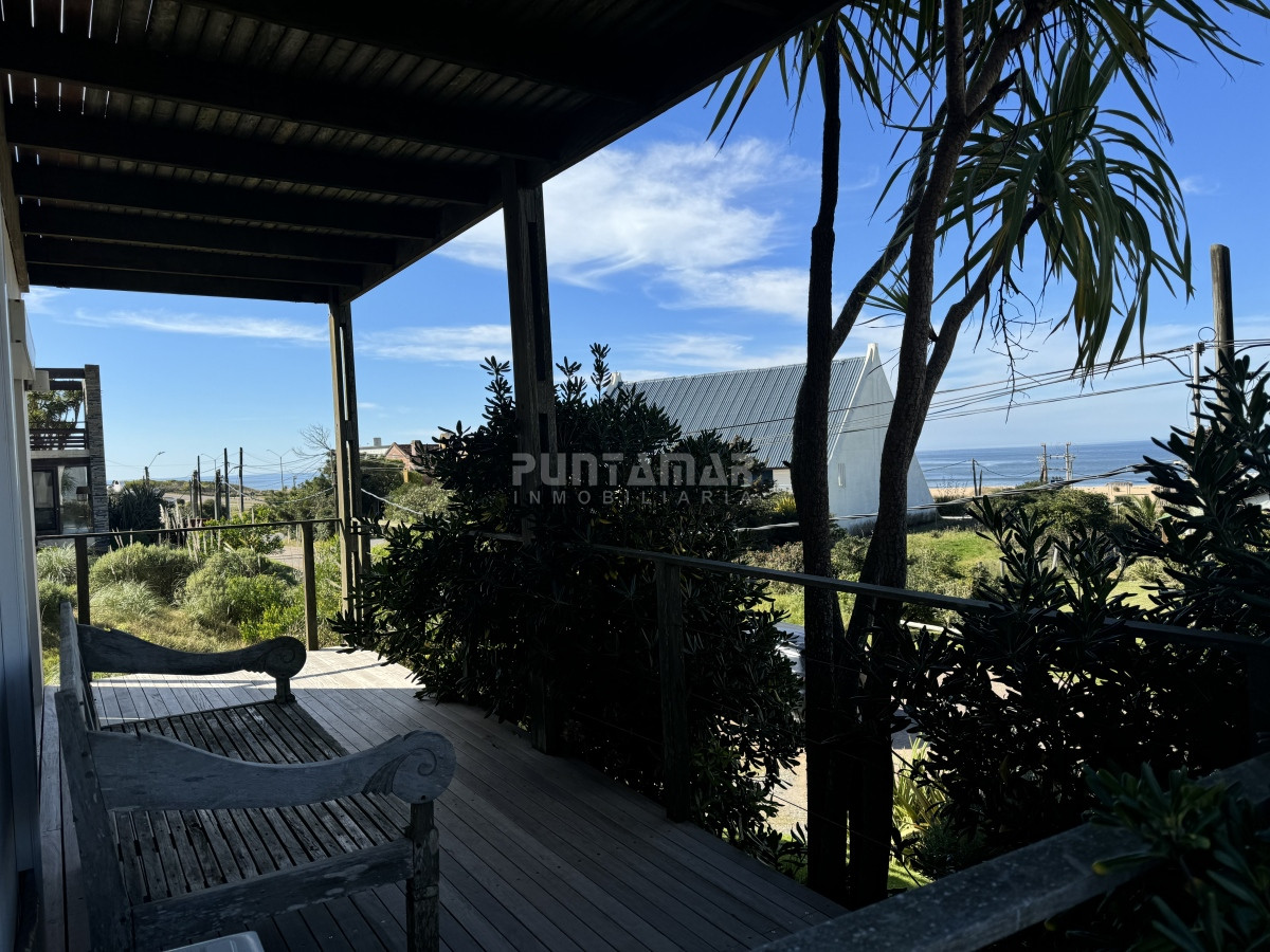 Casa ID.210864 - ESPECTACULAR CASA EN MONTOYA DE 3DORMITORIOS Y PISCINA 