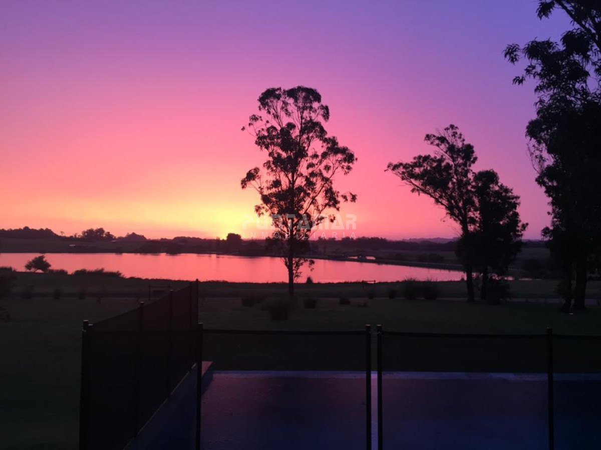 Casa ID.211804 - Casa en alquiler en Pueblo Mio