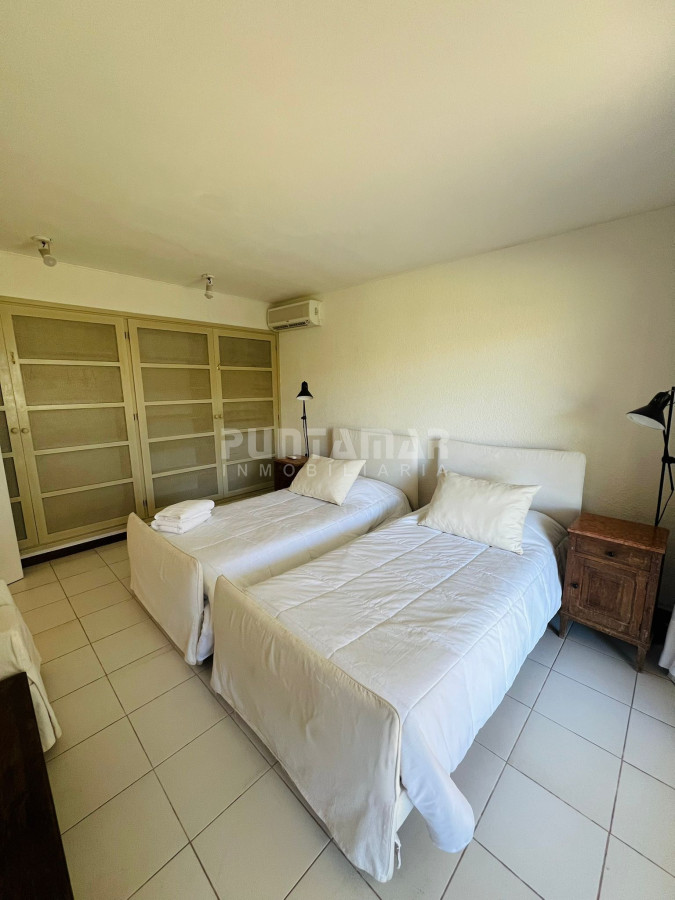 Casa ID.212432 - ALQUILER  CASA DE 3 DORMITORIOS EN SUITE EN SAN RAFAEL CON PISCINA