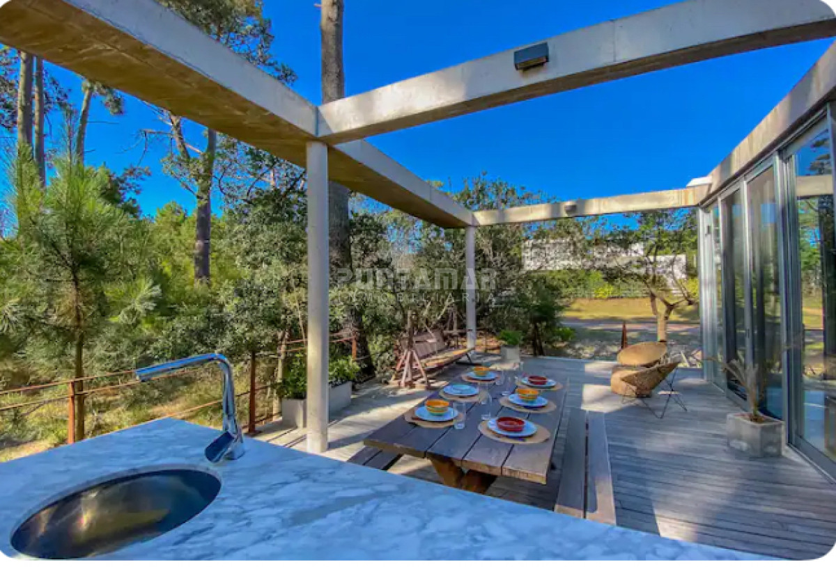 Casa ID.213486 - Casa moderna en alquiler en Montoya