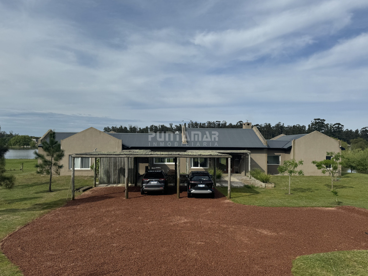 Casa ID.213449 - Casa en alquiler en Pueblo Mio