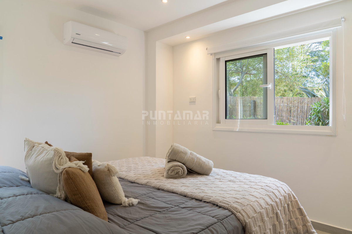 Casa ID.213742 - Casa en alquiler en La Barra con piscina