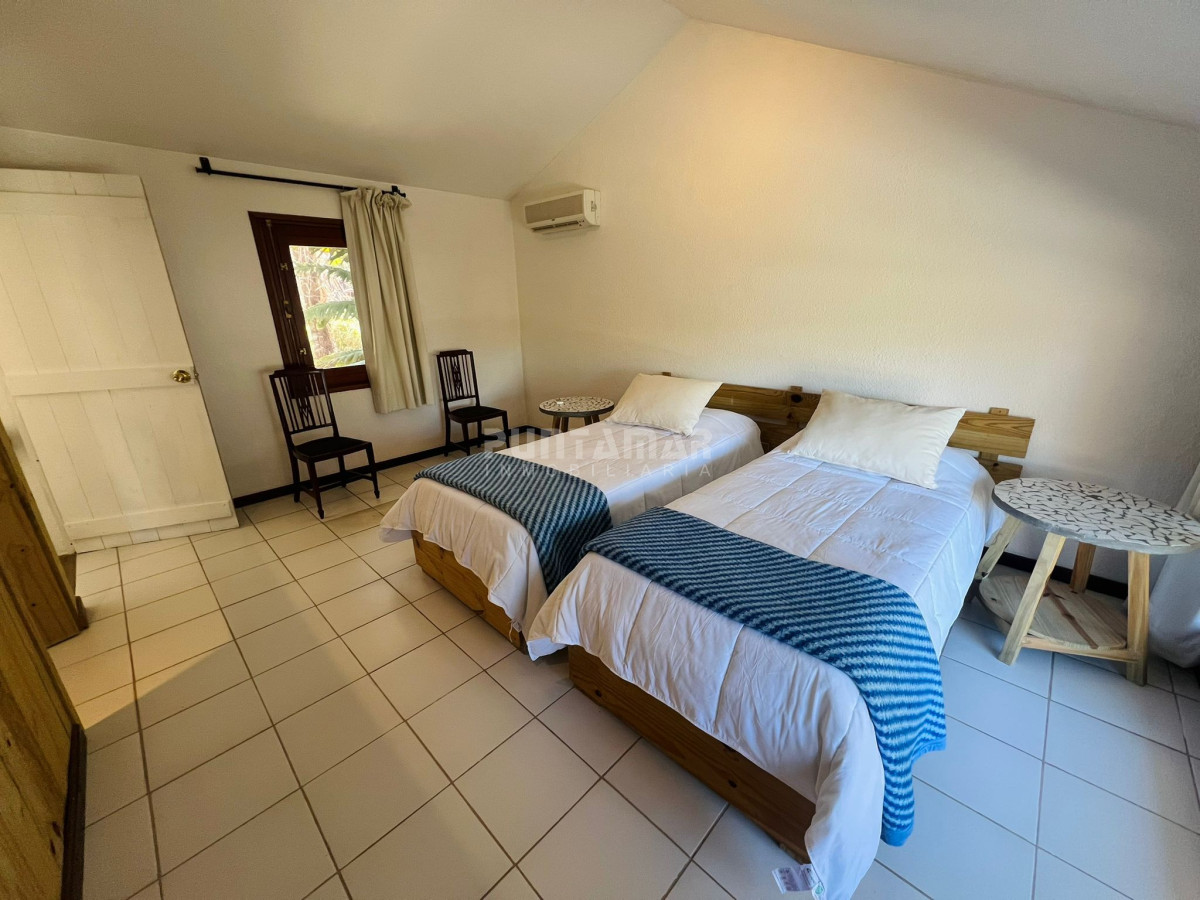 Casa ID.212432 - ALQUILER  CASA DE 3 DORMITORIOS EN SUITE EN SAN RAFAEL CON PISCINA