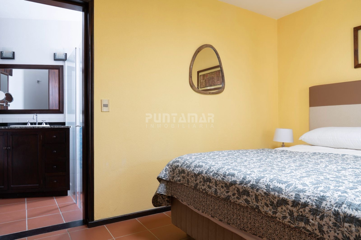 Casa ID.212570 - CASA EN LA JUANITA DE 4 DORMITORIOS A MINUTIOS DE JOSE IGNACIO