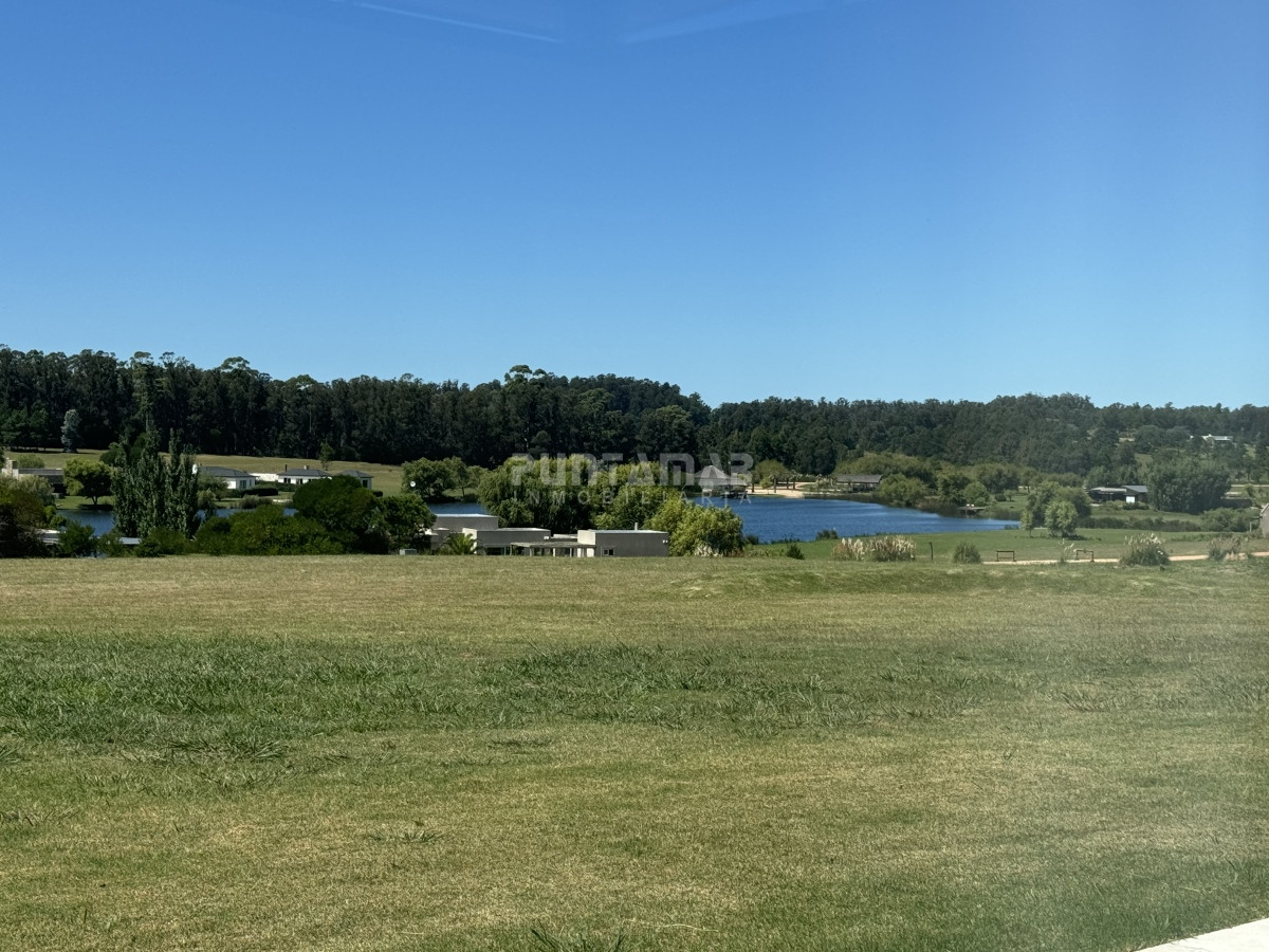 Casa ID.212882 - Casa en venta y alquiler en Pueblo Mio