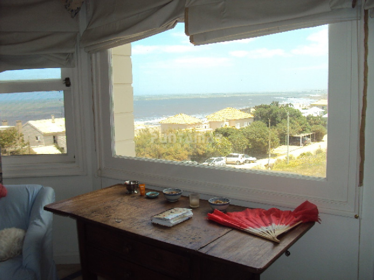 Casa ID.211703 - Casa en Punta Piedras, Manantiales, 4 dormitorios y piscina