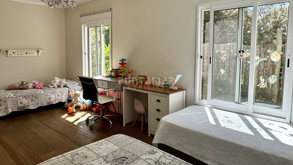 Casa ID.213497 - ESPECTACULAR CASA DE 4 DORMITORIOS EN SUITE EN BARRIO PRIVADO DE PUNTA DEL ESTE