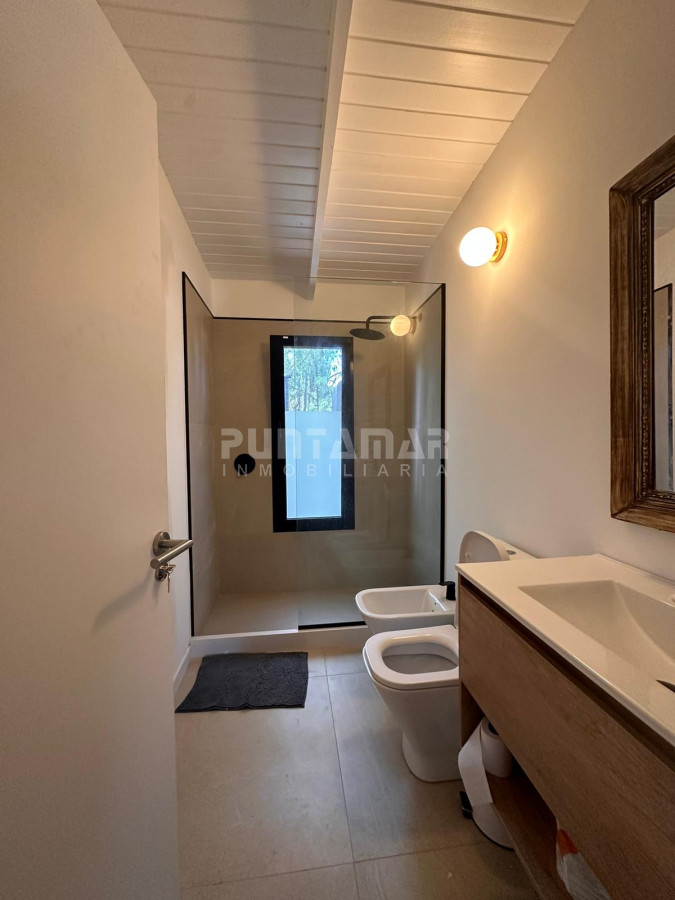 Casa ID.213563 - Casa en alquiler Barra Verde, piscina climatizada