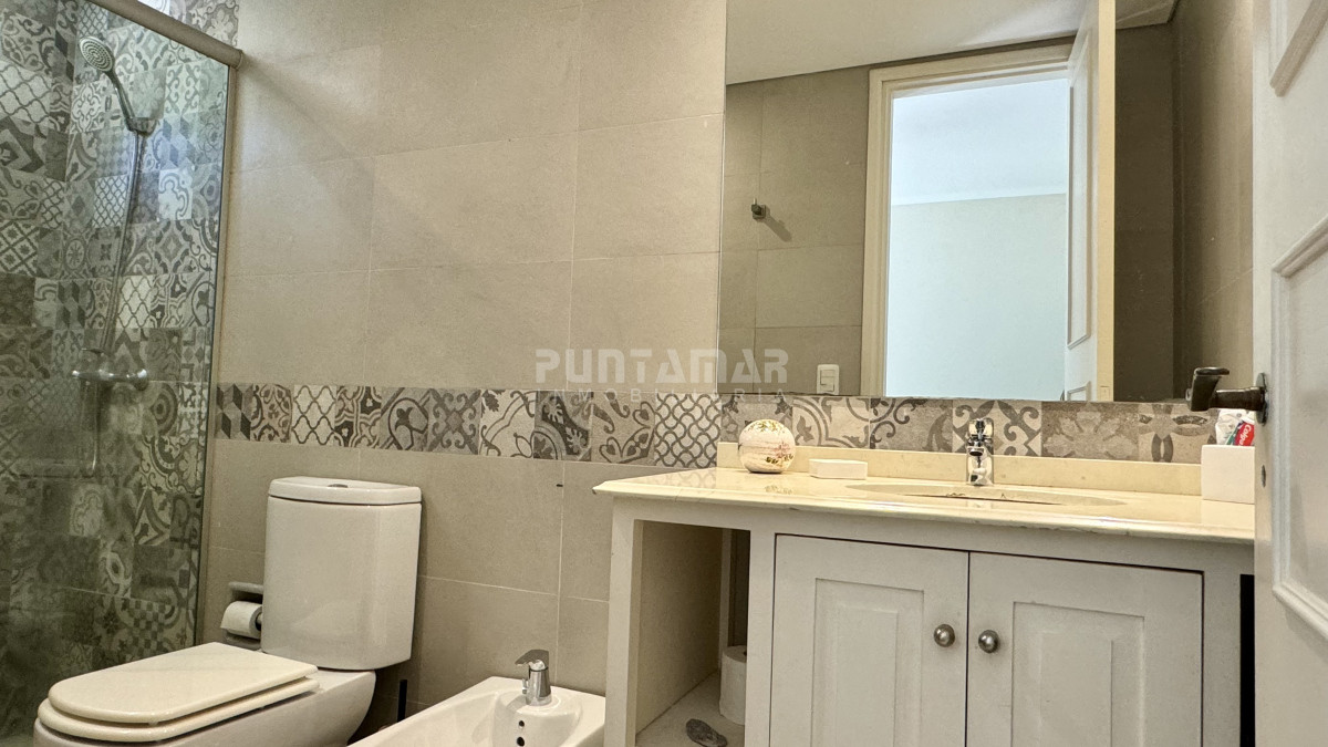 Casa ID.213497 - ESPECTACULAR CASA DE 4 DORMITORIOS EN SUITE EN BARRIO PRIVADO DE PUNTA DEL ESTE