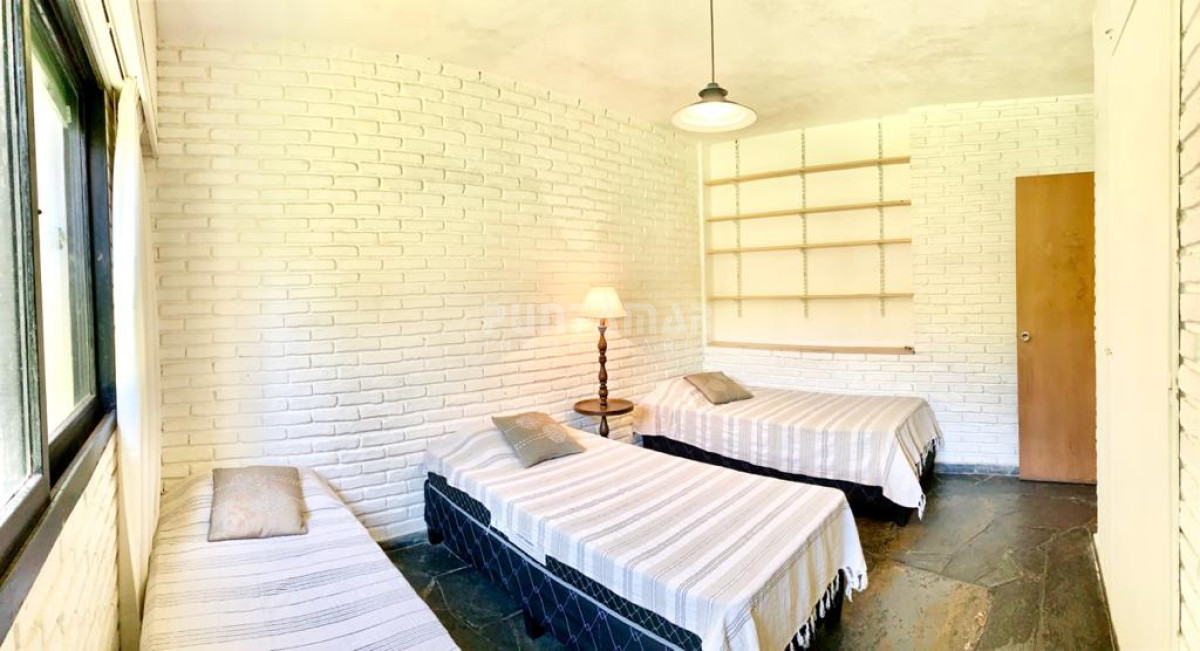 Casa ID.212016 - HERMOSA CASA DE 2 PLANTAS EN PARADA 9 DE LA MANSA