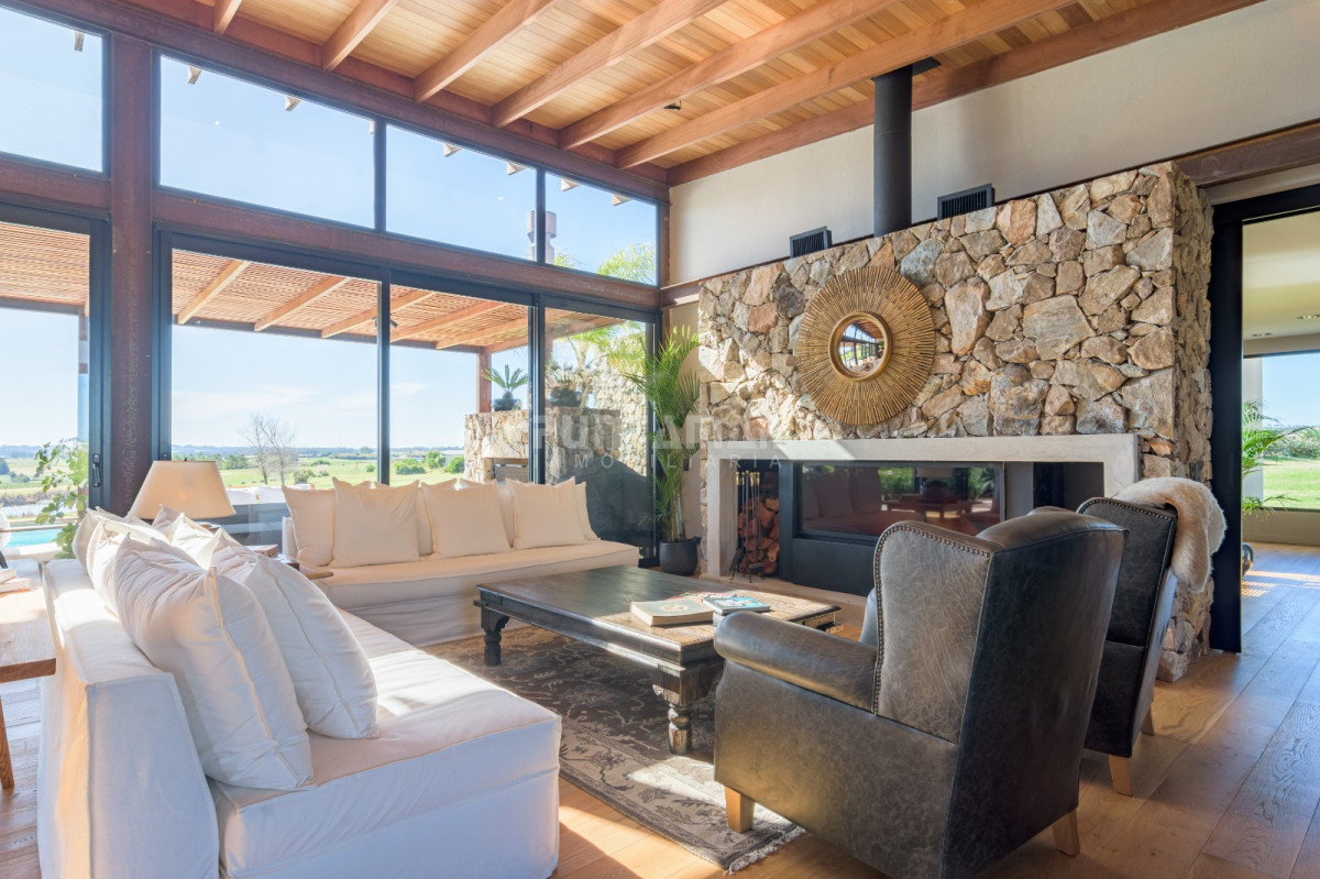 Casa ID.213104 - Espectacular casa en alquiler en Pueblo Mio