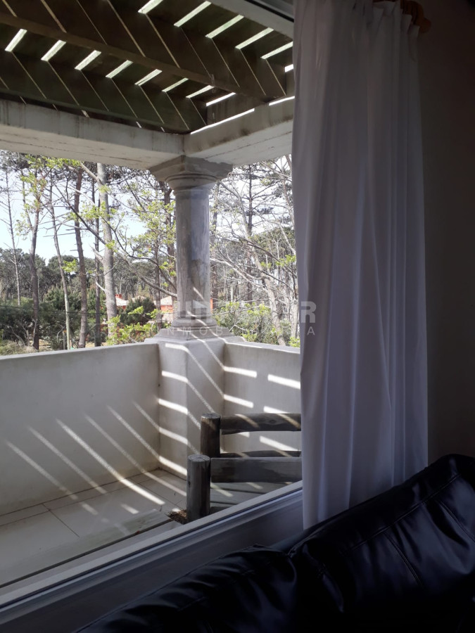 Casa ID.210842 - Casa de 5 dormitorios en alquiler en Montoya