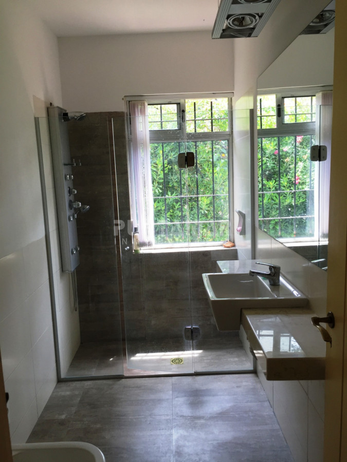 Casa ID.210662 - CASA DE 4 DORMITORIOS CON PISCINA