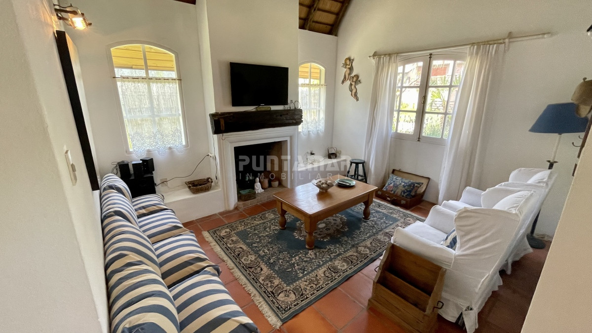 Casa ID.210853 - ALQUILER HERMOSA CASA EN LA BARRA DOS DORMITORIOS
