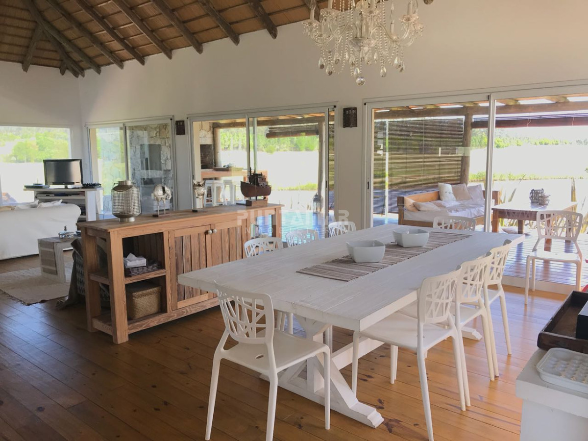 Casa ID.210972 - CASA EN ALQUILER EN BARRIO PRIVADO PUEBLO MIO , MANANTIALES