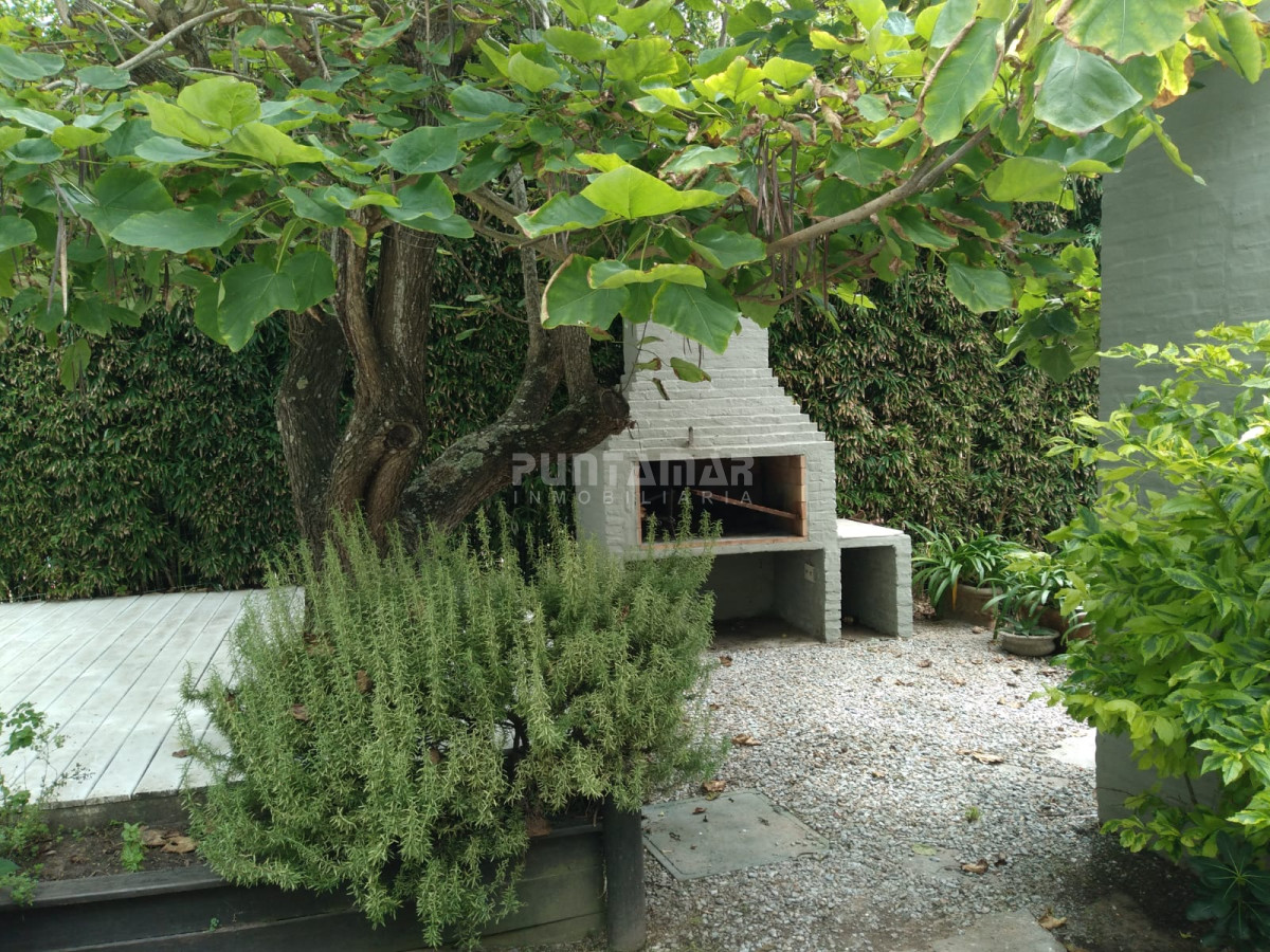 Casa ID.212677 - IMPORTANTE CASA DE 2 PLANTAS EN LA BARRA, MONTOYA