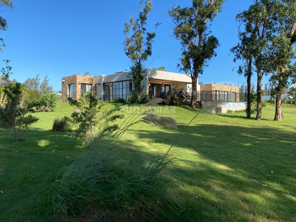 Casa ID.211804 - Casa en alquiler en Pueblo Mio