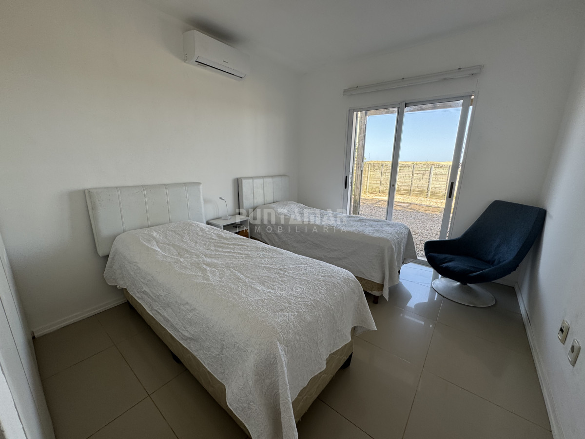 Casa ID.210971 - Casa en alquiler Balneario Bueno Aires frente al mar y piscina climatizada