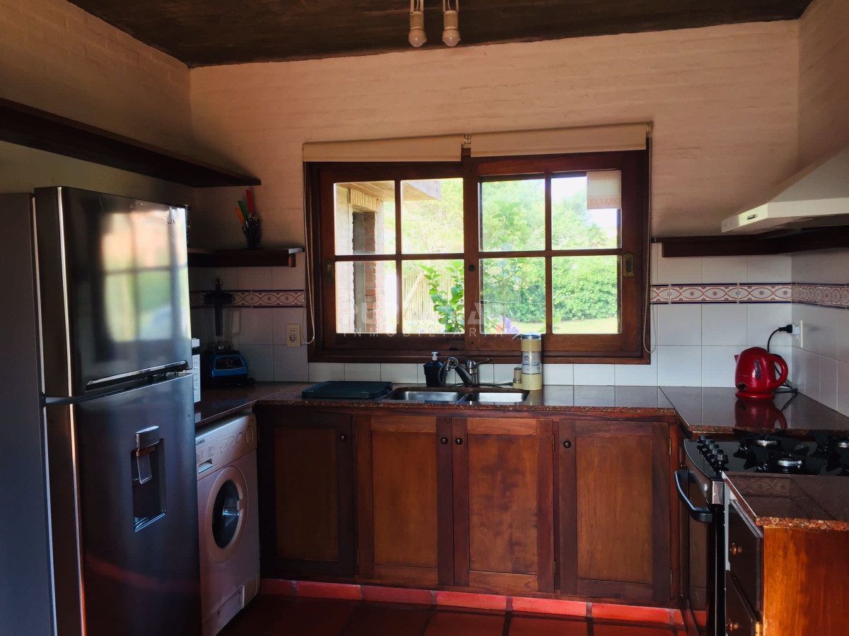 Casa ID.213512 - ALQUILER CASA DE 3 DORMITORIOS A PASOS DEL MAR EN MONTOYA 