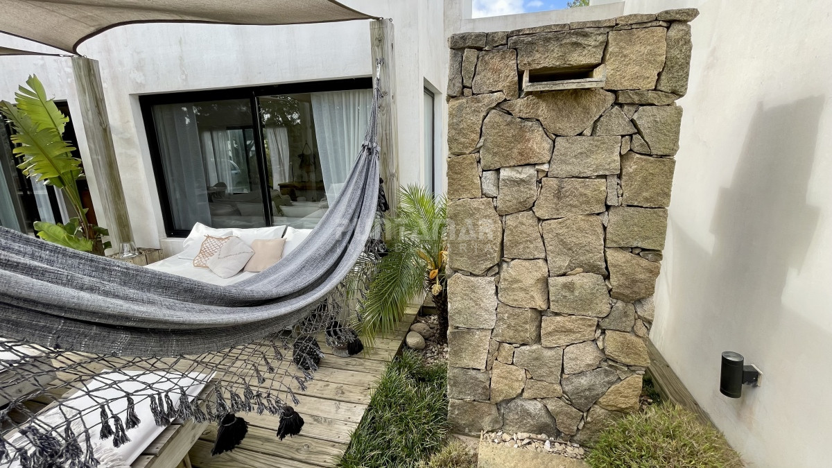 Casa ID.213215 - HERMOSA CASA 2 DORMITORIOS EN LA BARRA A METROS DE MEDIALUNAS CALENTITAS